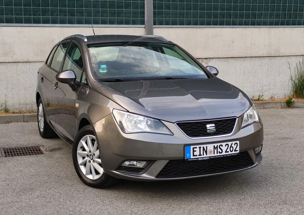 Seat Ibiza cena 27700 przebieg: 134000, rok produkcji 2015 z Warszawa małe 154